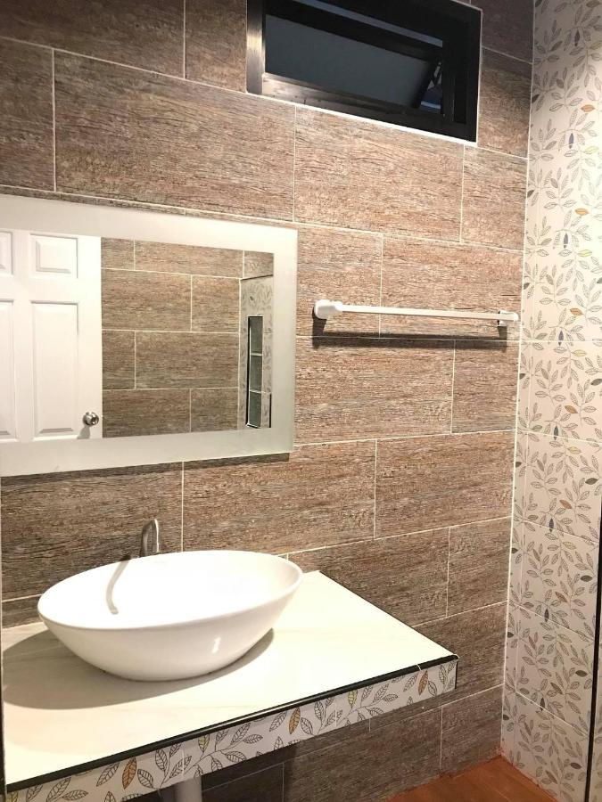 קו לנטה Sabaidee Mansion&Hotel מראה חיצוני תמונה